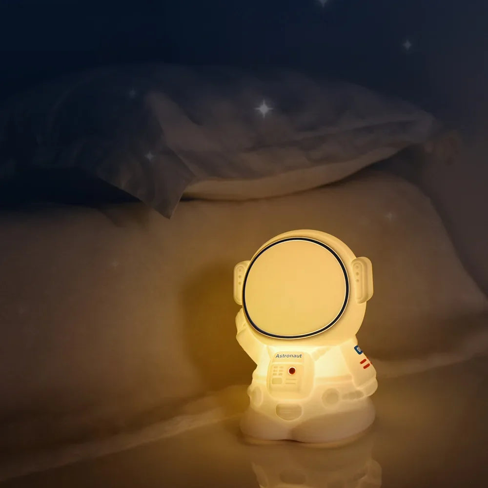 Astronaut Night Light